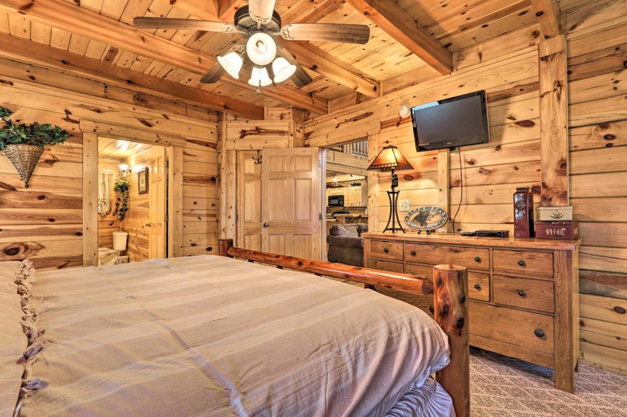 Pigeon Forge Cabin With Games, 1 Mi To Parkway! 외부 사진