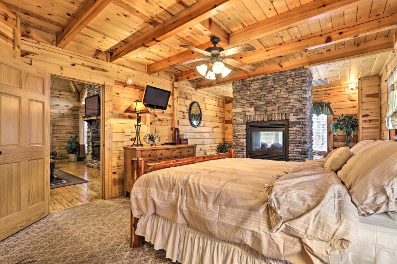 Pigeon Forge Cabin With Games, 1 Mi To Parkway! 외부 사진