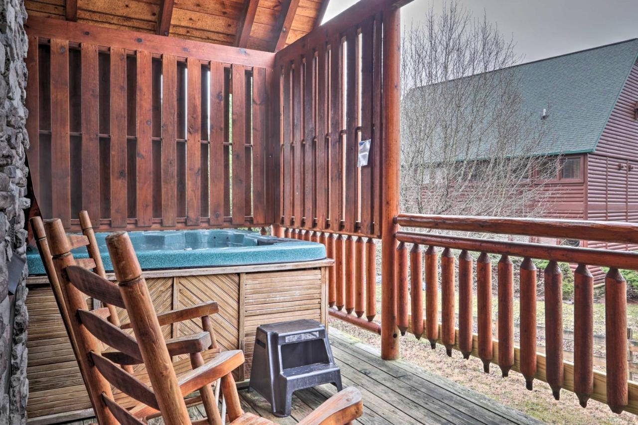 Pigeon Forge Cabin With Games, 1 Mi To Parkway! 외부 사진
